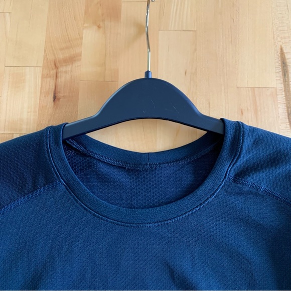 Lululemon Shirt Metal Vent Tech Long Sleeve Athletic Base Layer Running Large - Picture 6 of 9